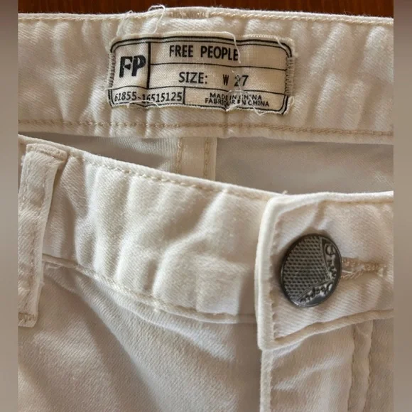 Free People White Skinny Distressed Jeans Size W27 - Picture 7 of 10